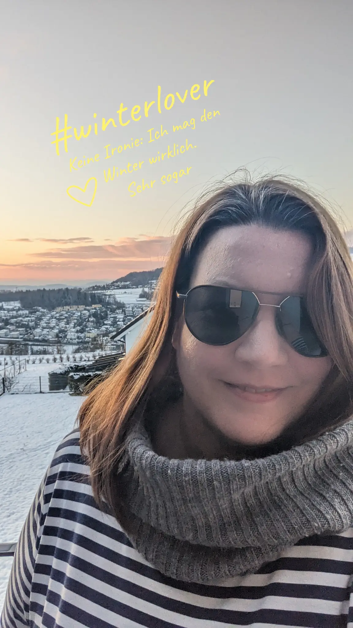 Copywriterin Stephanie Schmidmeister im Winter in der Schweiz